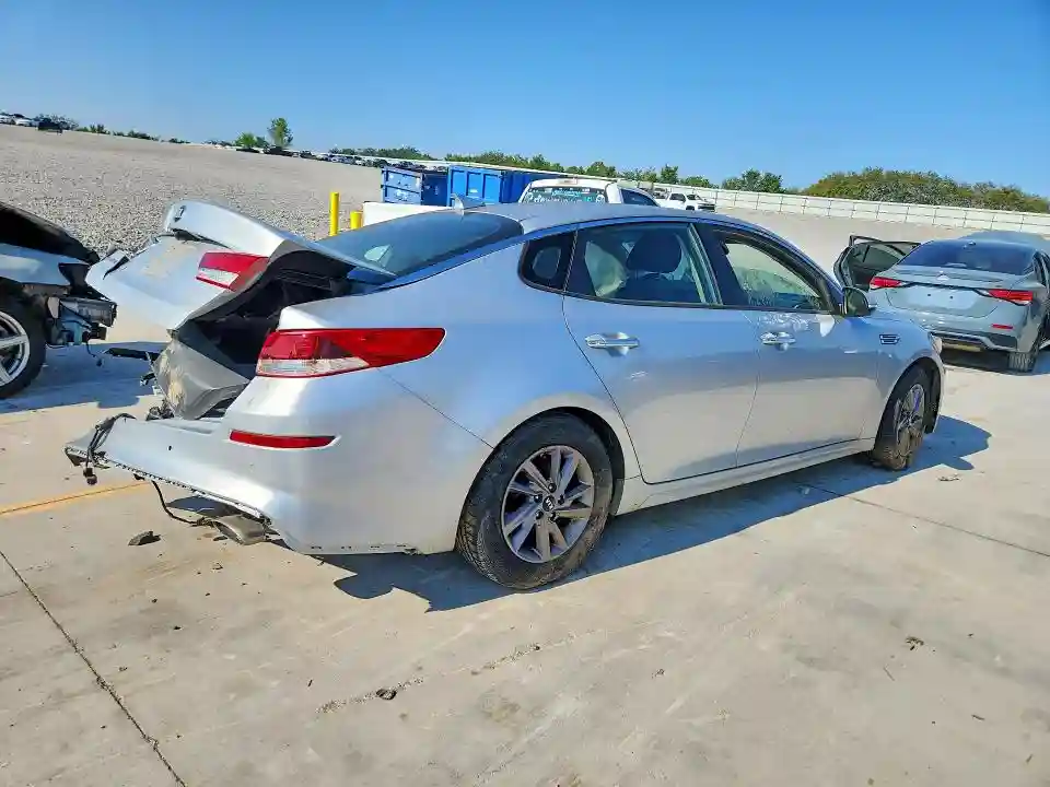 5XXGT4L33LG412452 2020 KIA OPTIMA-2