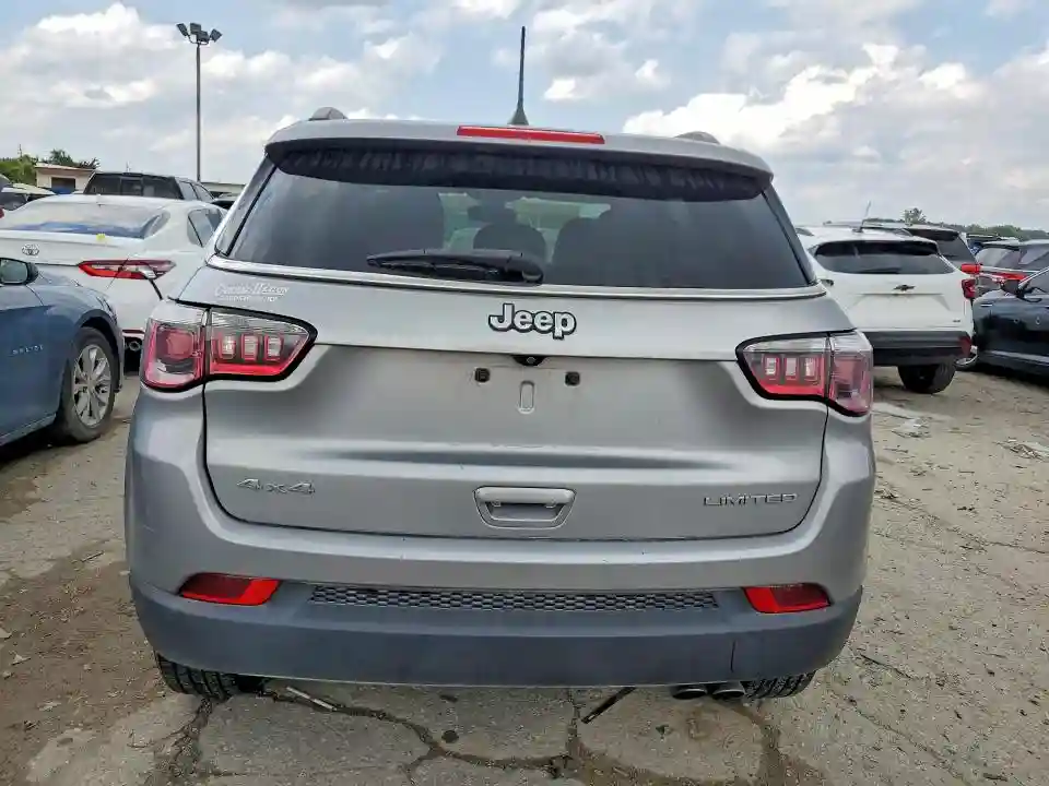 3C4NJDCB2KT620720 2019 JEEP COMPASS-5