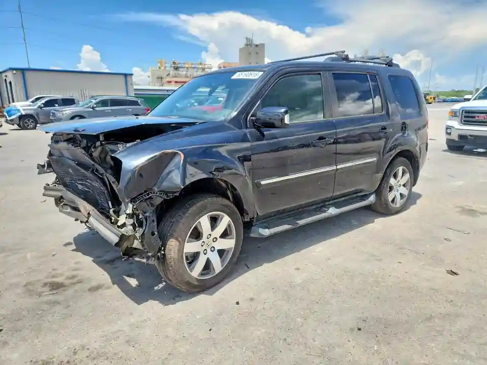 5FNYF3H95FB002679 2015 HONDA PILOT-0