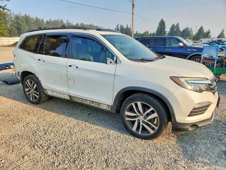5FNYF6H07HB096117 2017 HONDA PILOT-3
