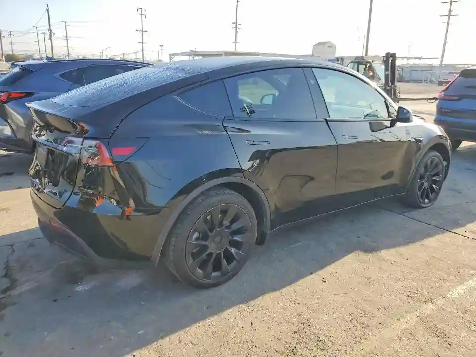 7SAYGDED2RF020317 2024 TESLA MODEL Y-2