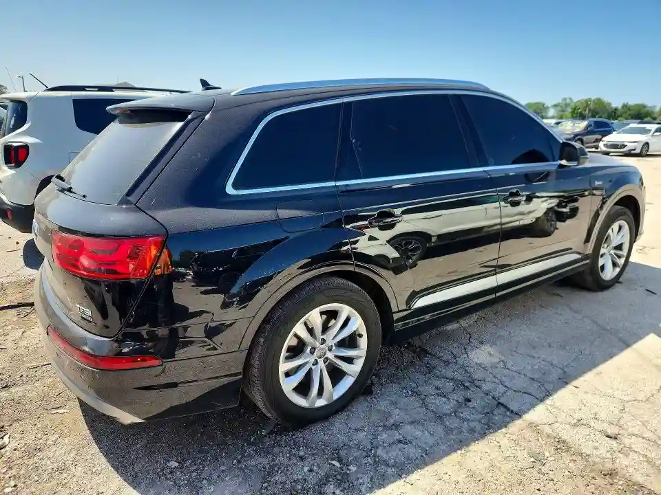 WA1LABF7XHD045522 2017 AUDI Q7-2