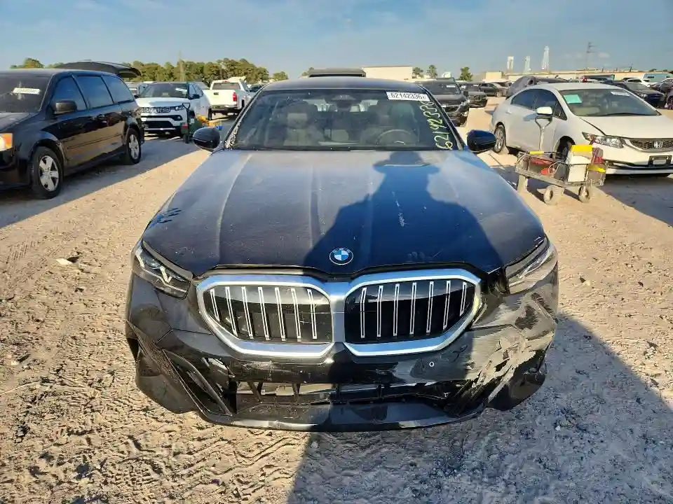 WBA53FJ05TCW46035 2026 BMW 5 SERIES-4