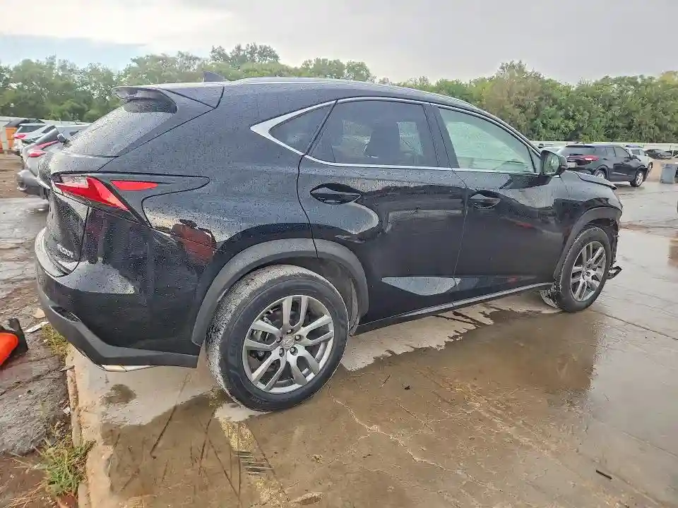 JTJYARBZXF2017723 2015 LEXUS NX-2