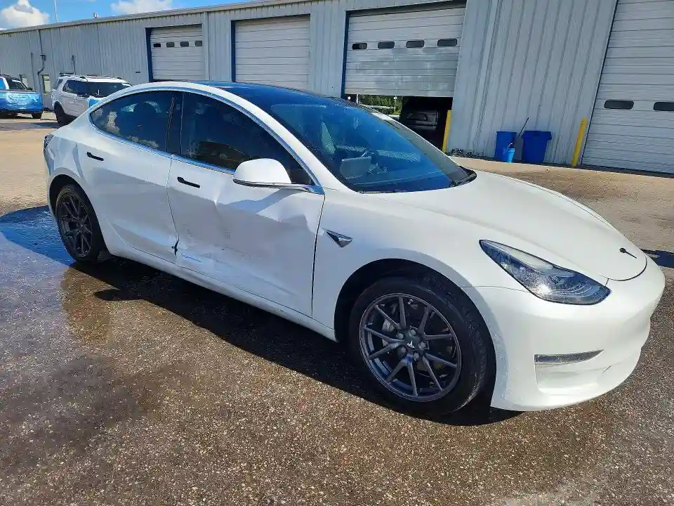 5YJ3E1EBXKF433389 2019 TESLA MODEL 3-3