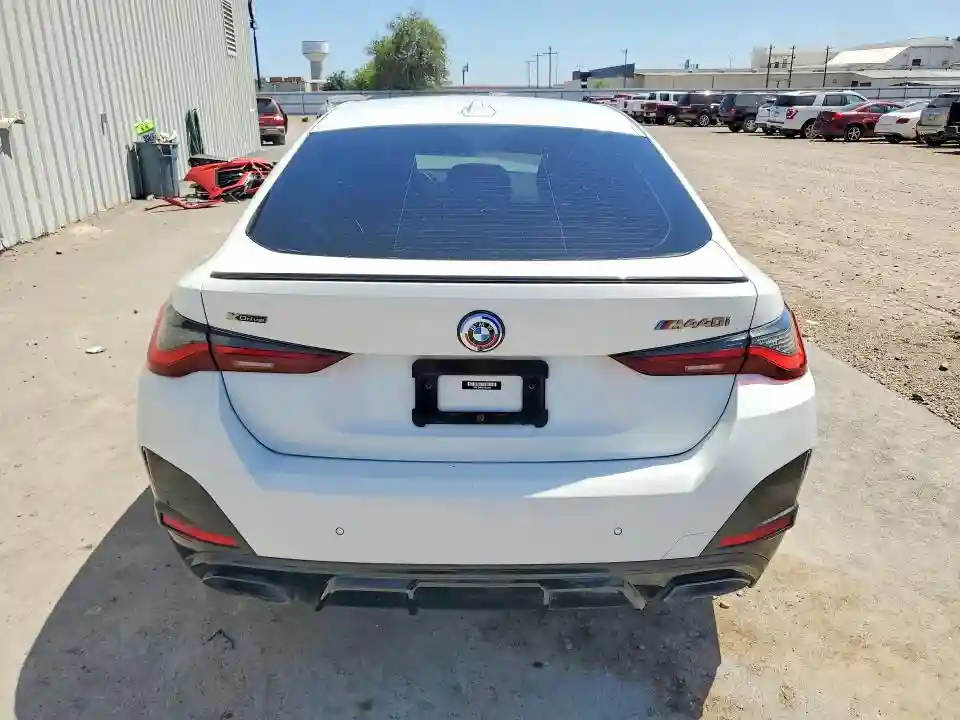 WBA13AW05PFN53630 2023 BMW M4-5