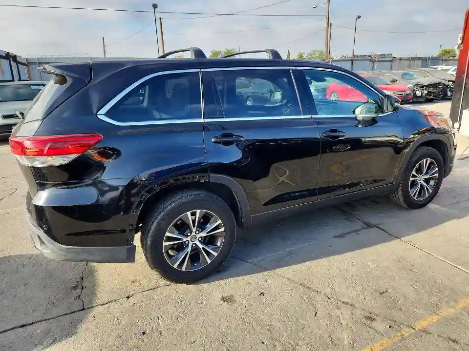 5TDZARFH8KS054278 2019 TOYOTA HIGHLANDER-2