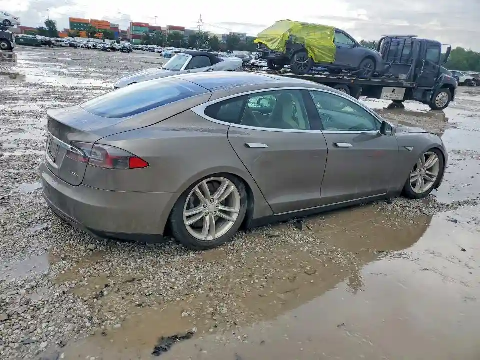 5YJSA1E23FF103073 2015 TESLA MODEL S-2