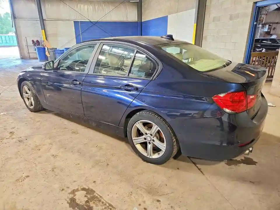 WBA3B5G59FNS19828 2015 BMW 3 SERIES-1