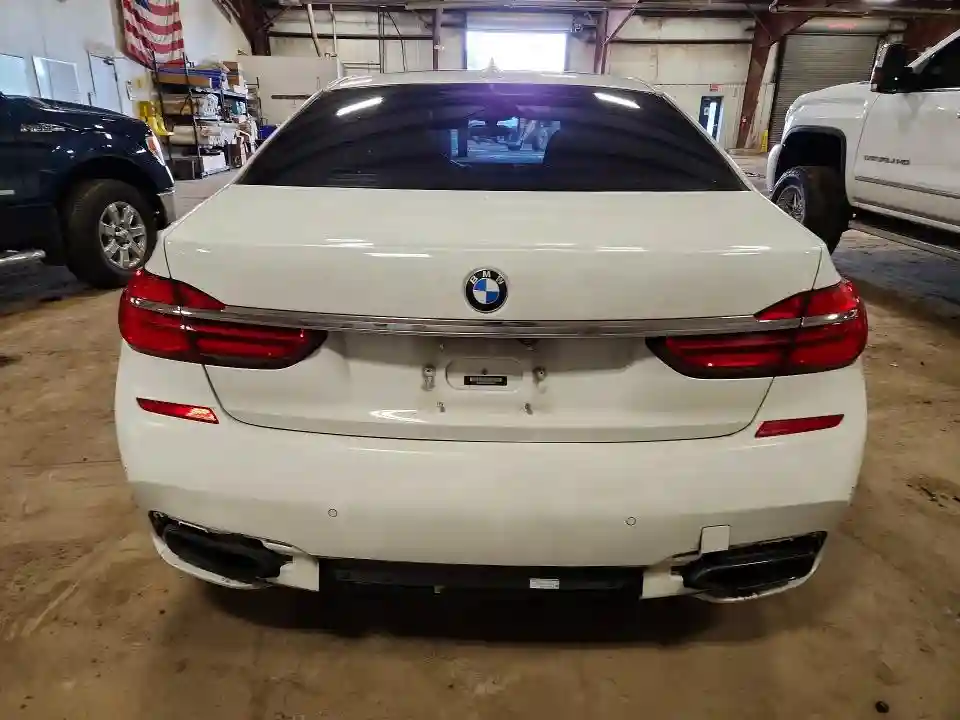 WBA7E2C39HG740616 2017 BMW 7 SERIES-5
