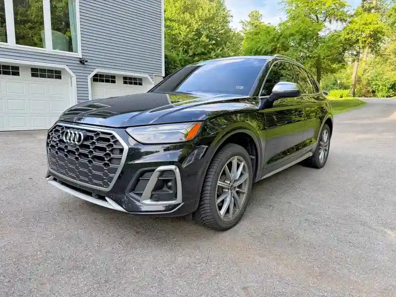 WA1B4AFY9M2015763 2021 AUDI SQ5-1
