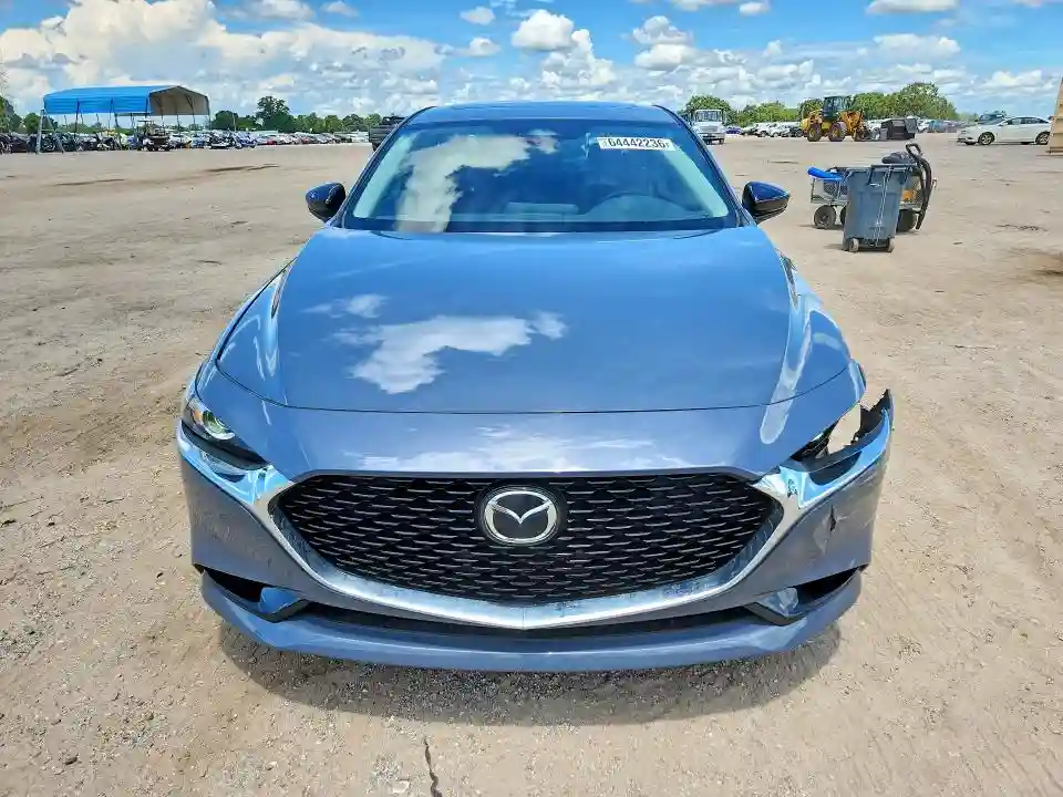 3MZBPBCM1SM475717 2025 MAZDA 3-4