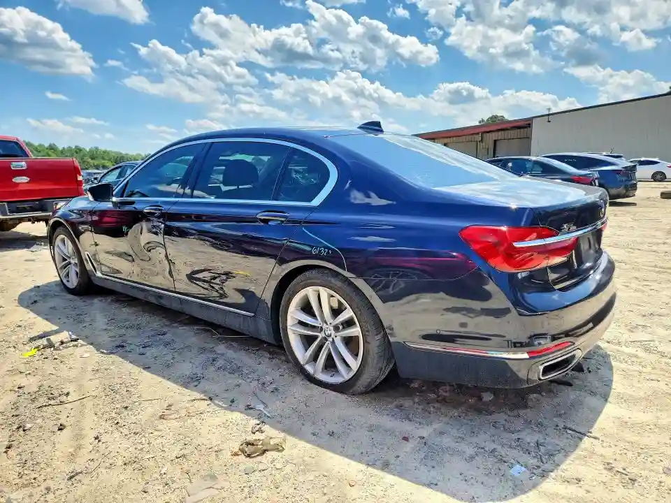 WBA7F2C59HG422087 2017 BMW 7 SERIES-1