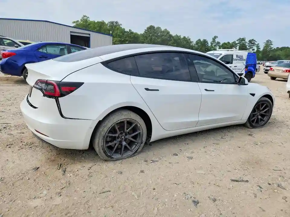 5YJ3E1EA0MF986966 2021 TESLA MODEL 3-2