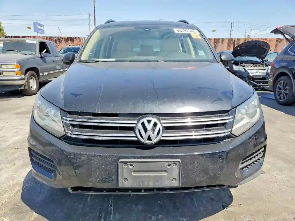 WVGAV7AX8GW588968 2016 VOLKSWAGEN TIGUAN-4