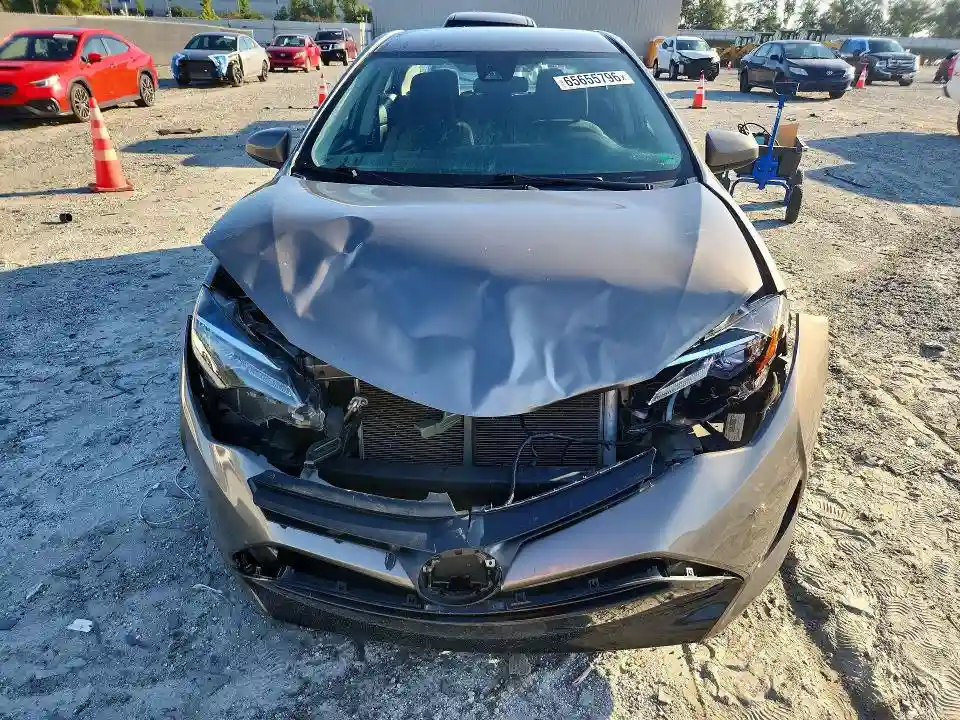 5YFBURHE4KP870425 2019 TOYOTA COROLLA-4