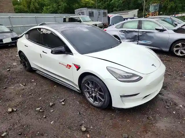 5YJ3E1EB4MF858593 2021 TESLA MODEL 3-3