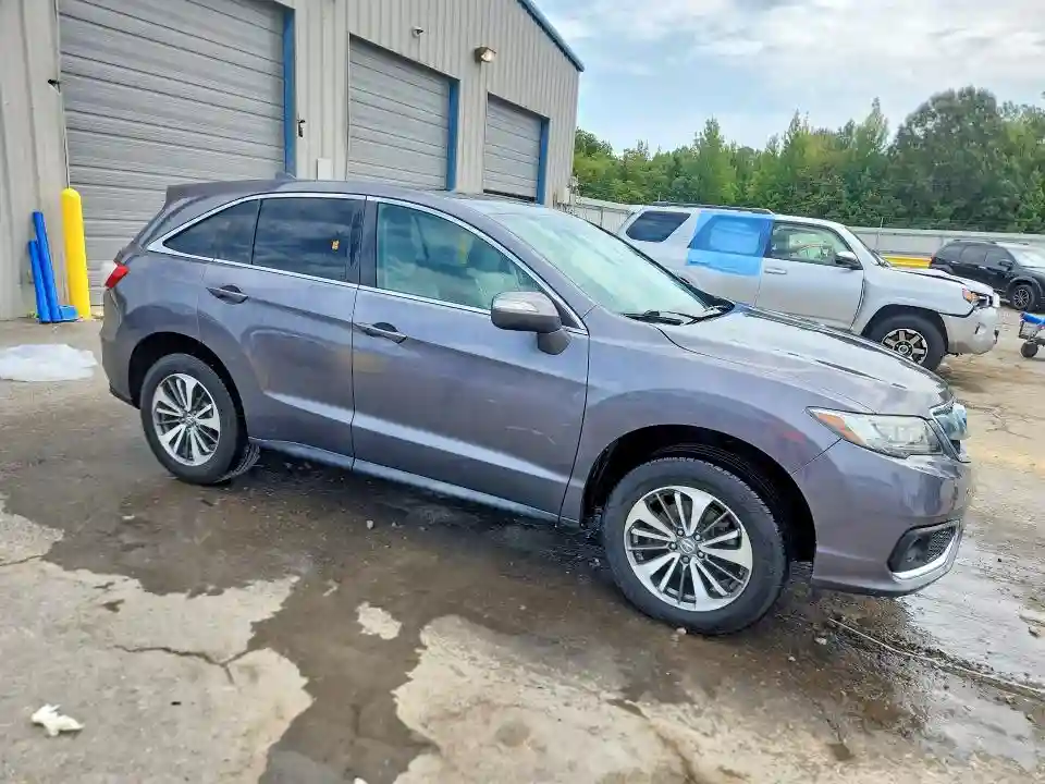 5J8TB4H78JL023429 2018 ACURA RDX-3