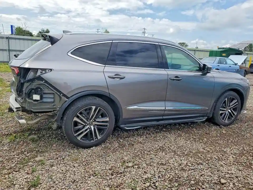 5J8YE1H88NL003806 2022 ACURA MDX-2
