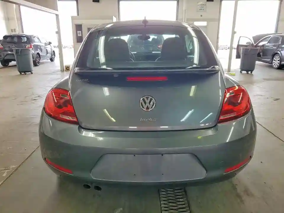 3VWJ17AT5GM605817 2016 VOLKSWAGEN BEETLE-5