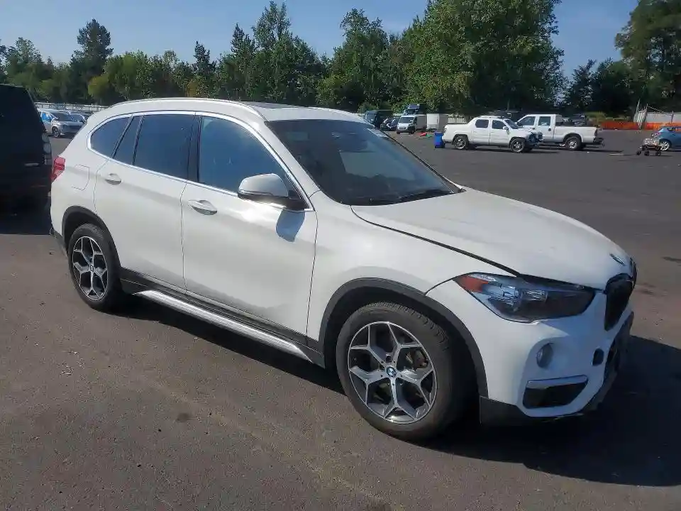 WBXHT3C54K5L89219 2019 BMW X1-3