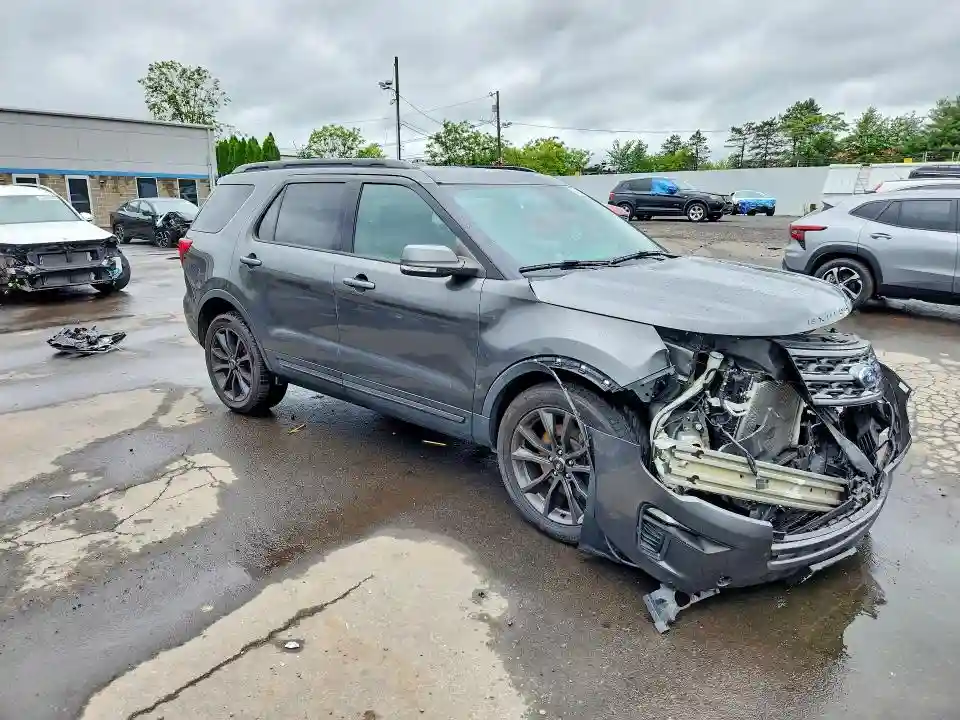 1FM5K8D8XJGC79010 2018 FORD EXPLORER-3