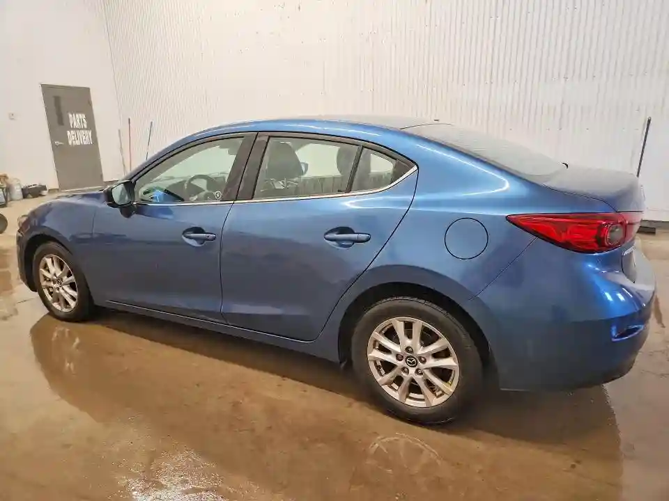 JM1BN1V78J1161908 2018 MAZDA 3 GS-1