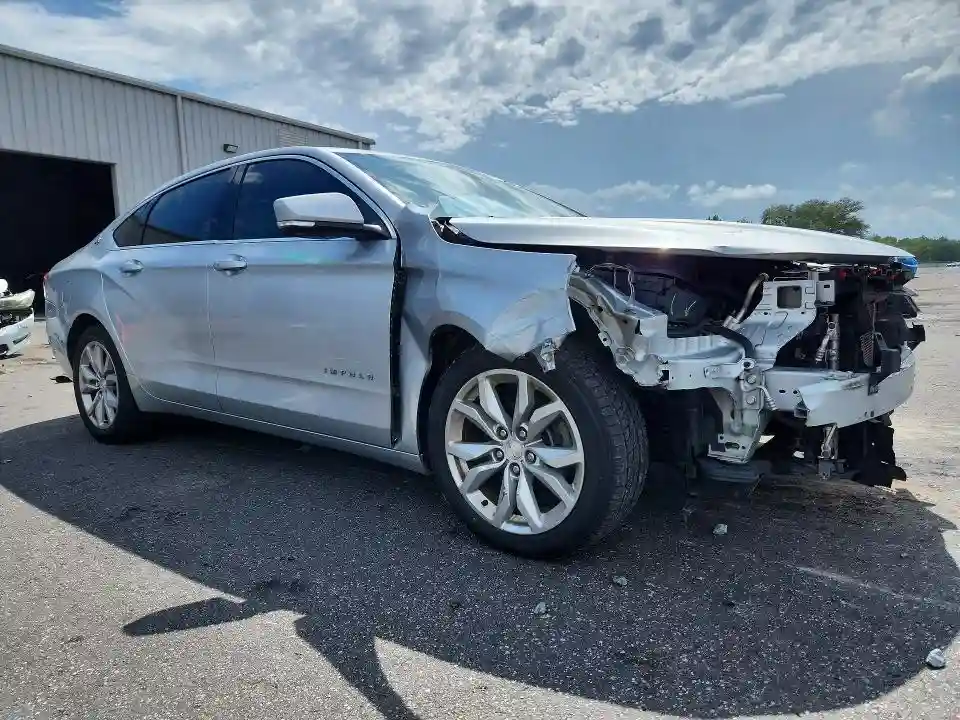2G1105S32J9159806 2018 CHEVROLET IMPALA-3