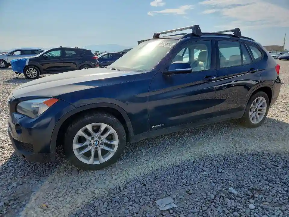 WBAVL1C57FVY37511 2015 BMW X1-0
