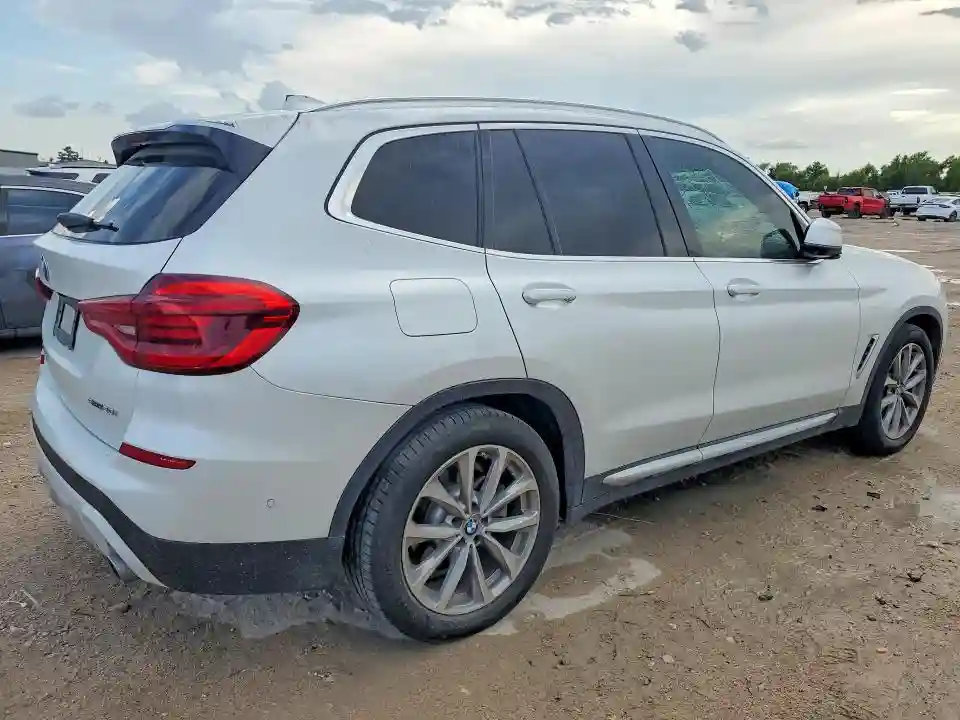 5UXTR7C56KLF25991 2019 BMW X3-2