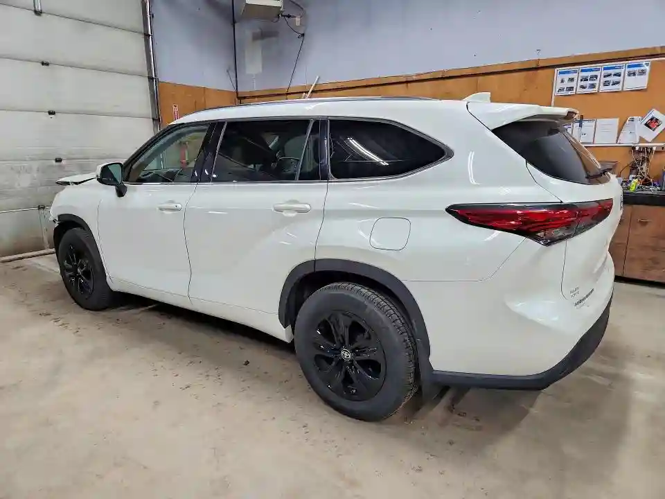 5TDGZRBH5MS527546 2021 TOYOTA HIGHLANDER-1