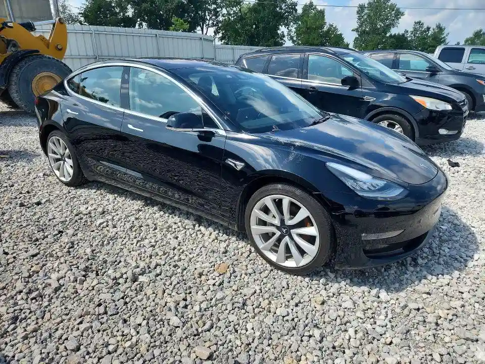 5YJ3E1EB7JF115714 2018 TESLA MODEL 3-3