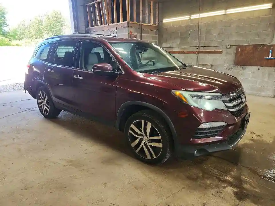 5FNYF6H0XHB057327 2017 HONDA PILOT-3