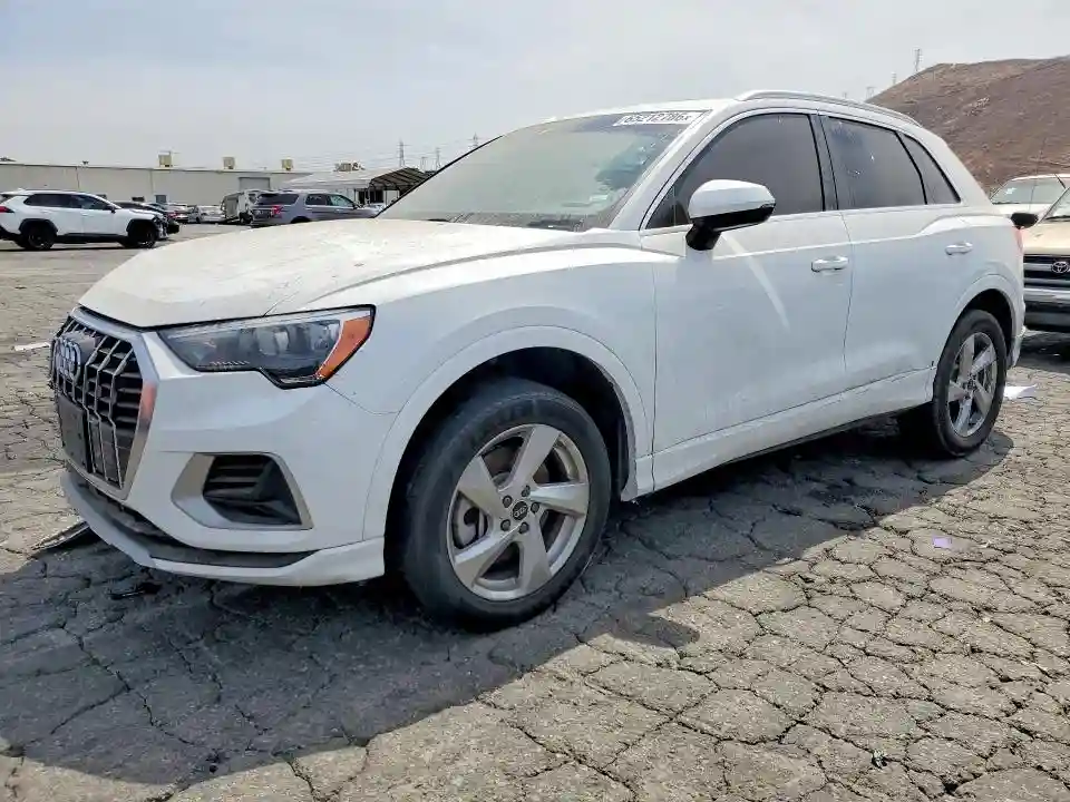 WA1AUCF31M1089213 2021 AUDI Q3-0