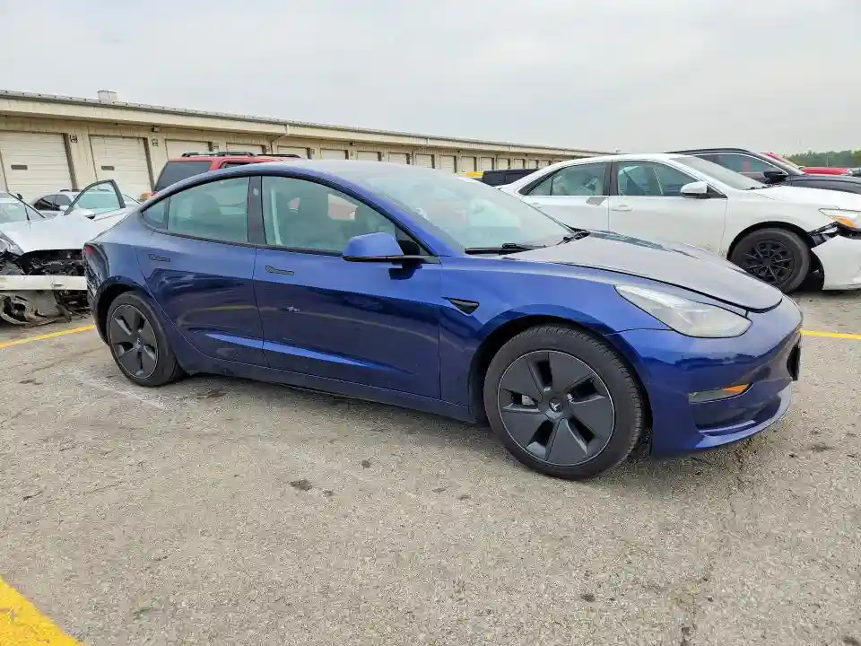 5YJ3E1EA5NF370374 2022 TESLA MODEL 3-3