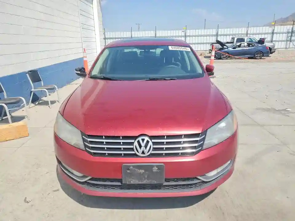 1VWCV7A37FC012960 2015 VOLKSWAGEN PASSAT-4