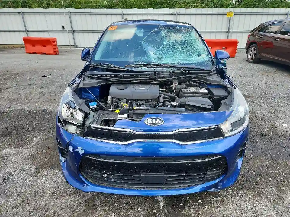 3KPA34AB1JE060347 2018 KIA RIO-4