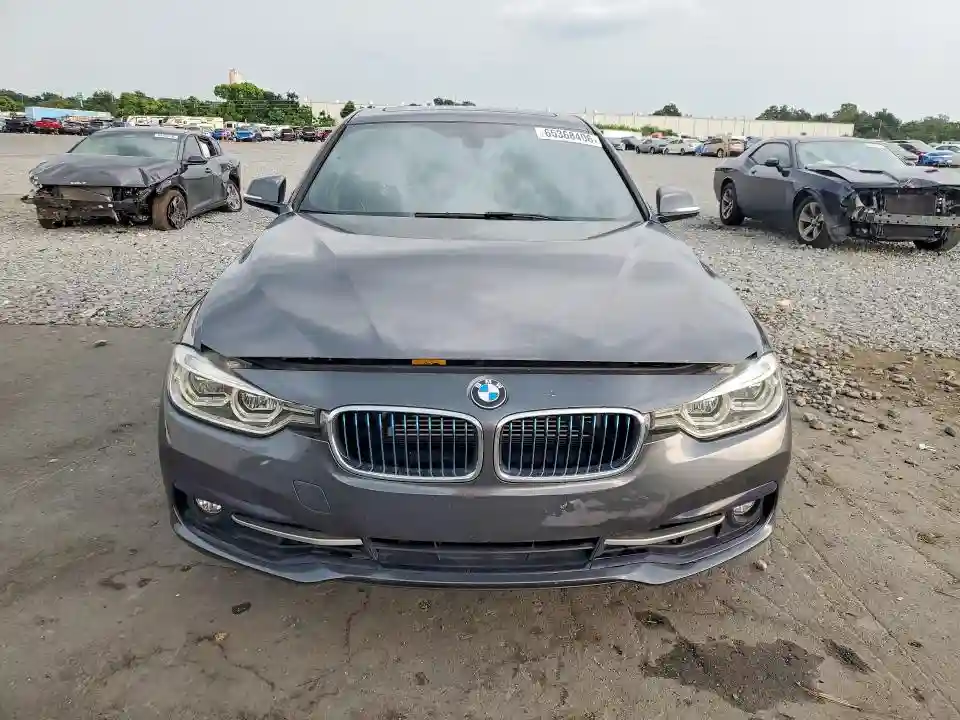 WBA8E1C52JA178602 2018 BMW 3 SERIES-4