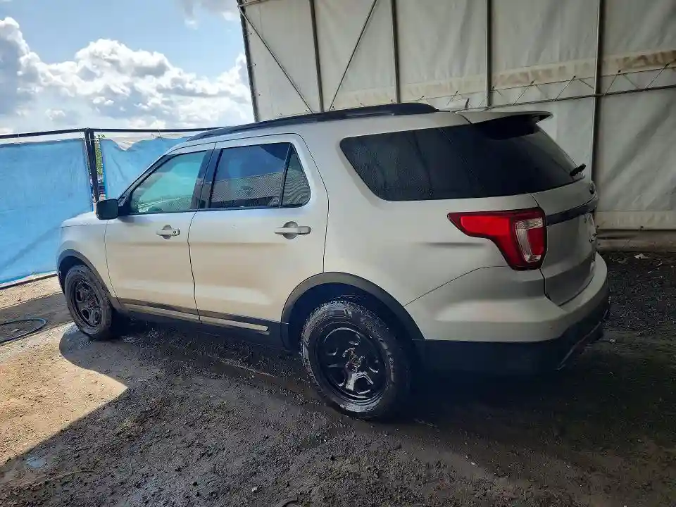 1FM5K8D86HGE30709 2017 FORD EXPLORER-1