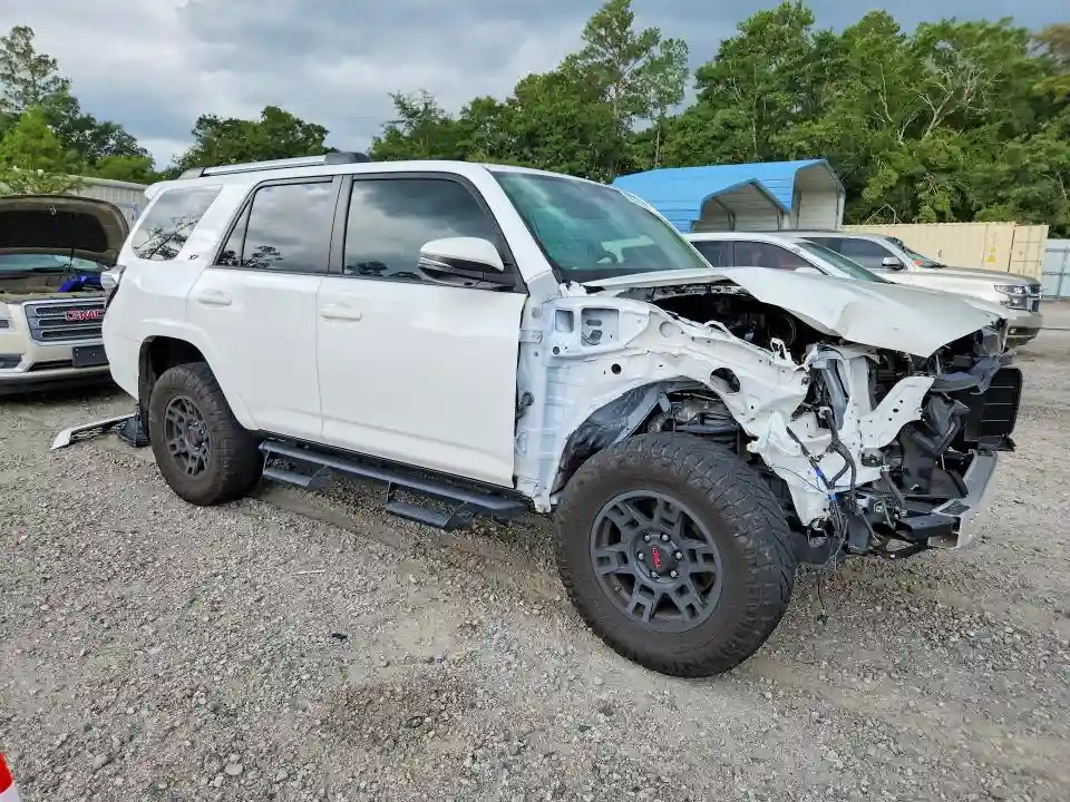 JTEBU5JR1K5735014 2019 TOYOTA 4RUNNER-3