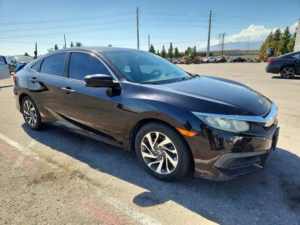 2HGFC2F76GH512600 2016 HONDA CIVIC-3