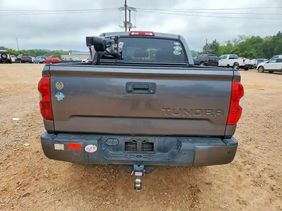 5TFDW5F10KX824877 2019 TOYOTA TUNDRA-5