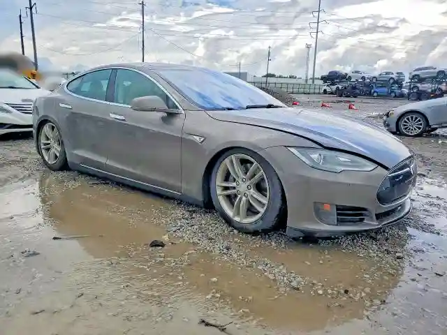 5YJSA1E23FF103073 2015 TESLA MODEL S-3