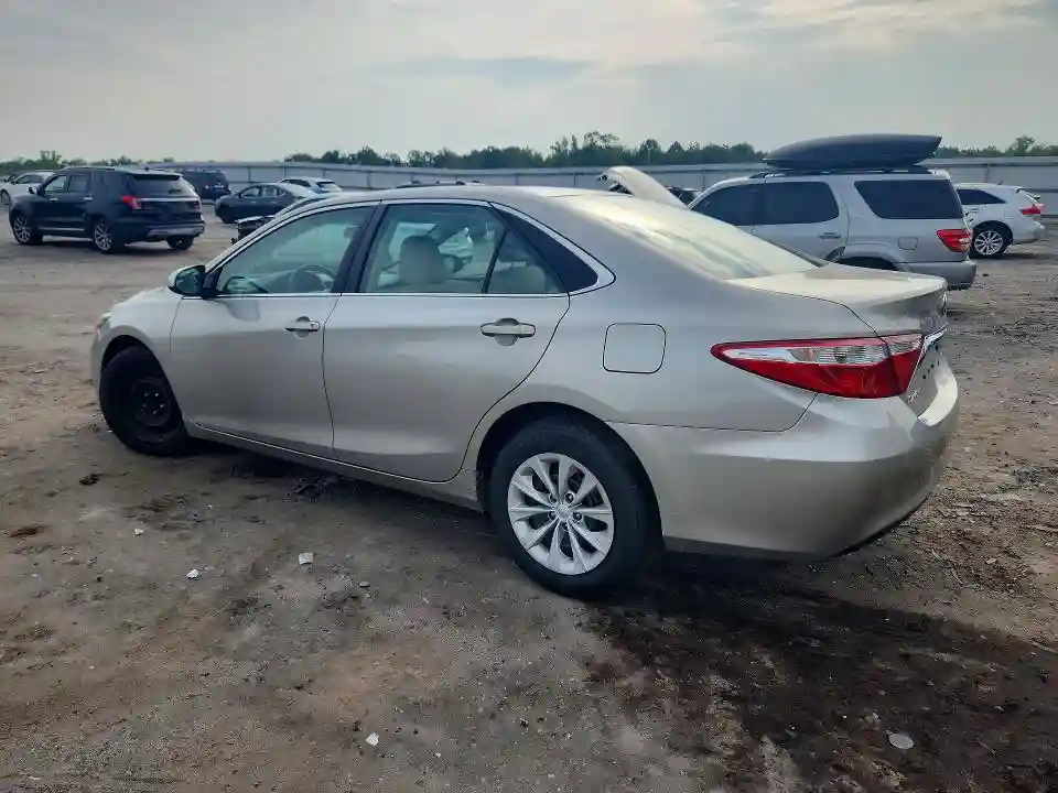 4T4BF1FK7GR566263 2016 TOYOTA CAMRY-1