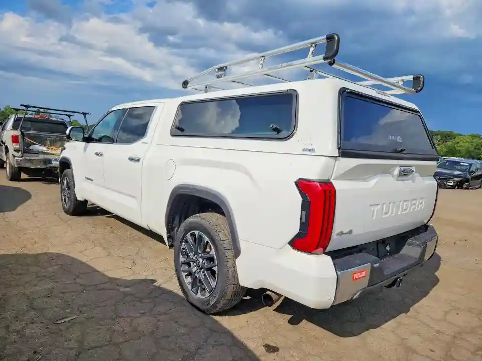 5TFJC5EC1NX001751 2022 TOYOTA TUNDRA-1