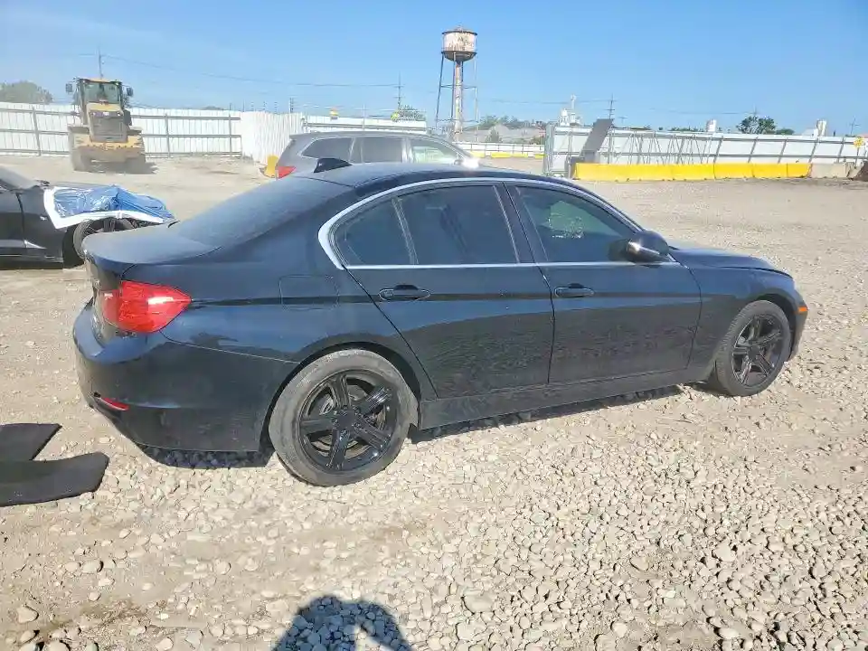 WBA3B5C58FP652809 2015 BMW 3 SERIES-2