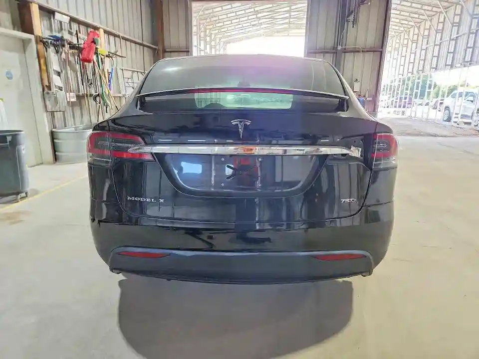 5YJXCDE26HF038272 2017 TESLA MODEL X-5
