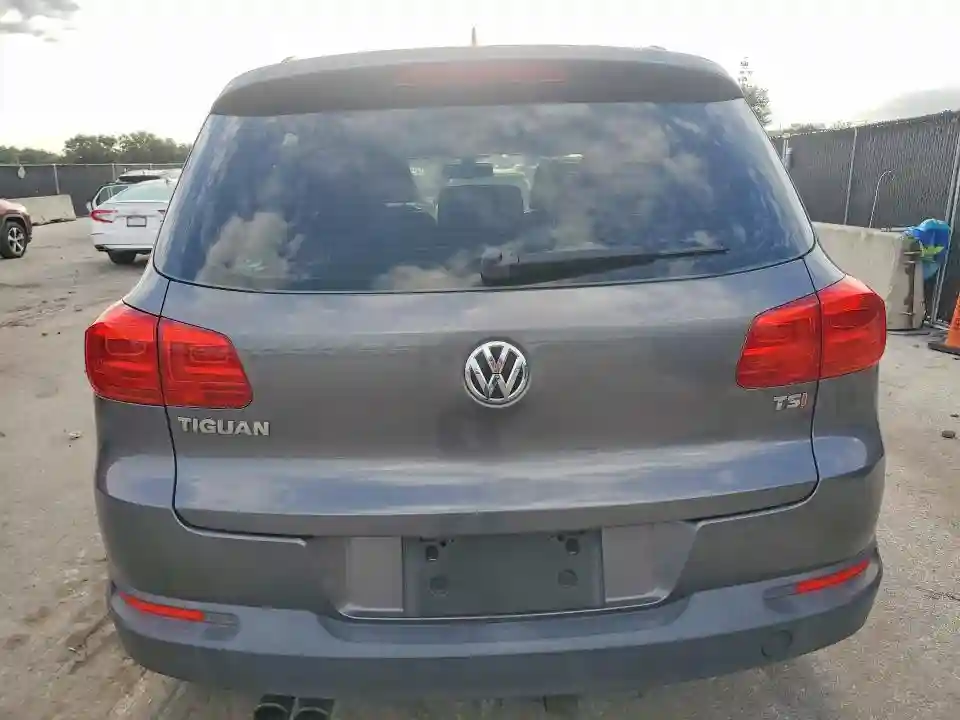 WVGAV7AX7GW559266 2016 VOLKSWAGEN TIGUAN-5