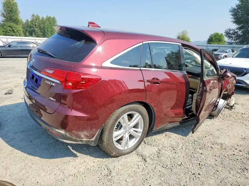 5J8TB4H57FL010676 2015 ACURA RDX-2