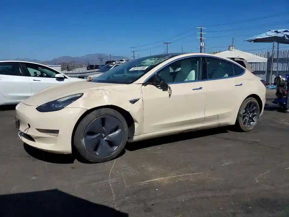 5YJ3E1EA6KF431436 2019 TESLA MODEL 3-0